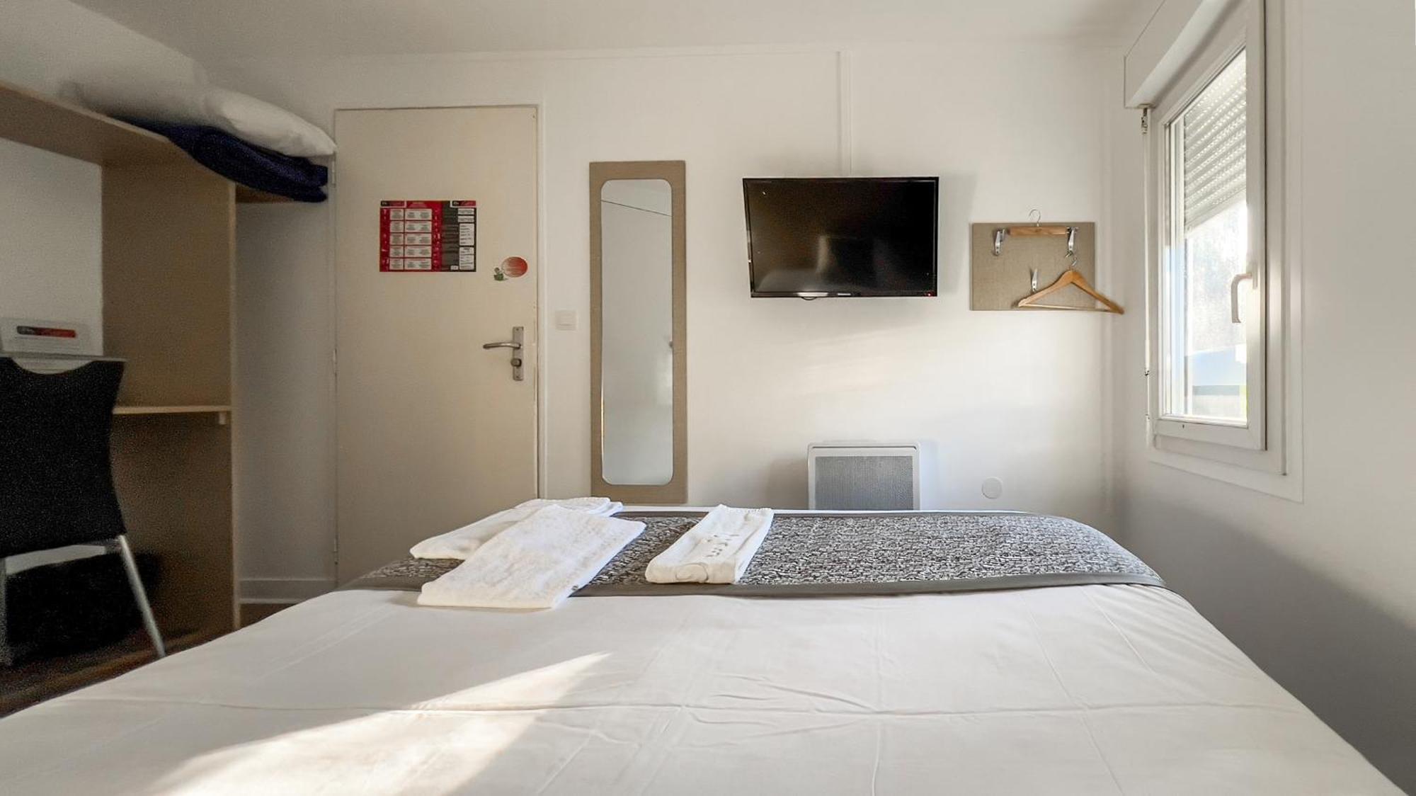 Fasthotel Le Mans Nord Fh Confort Saint-Saturnin  Ngoại thất bức ảnh
